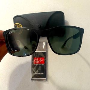 Ray-ban sun glasses